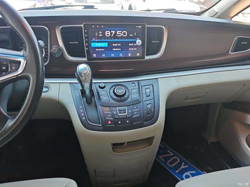 Buick GL8, 2019 9