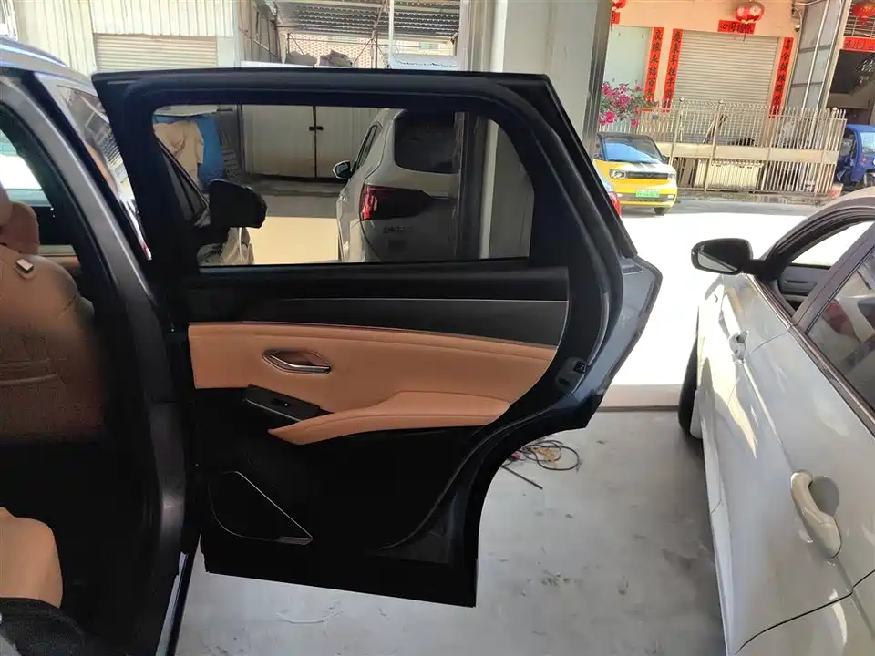 BYD Song L DM-i BYD Song L DM-i