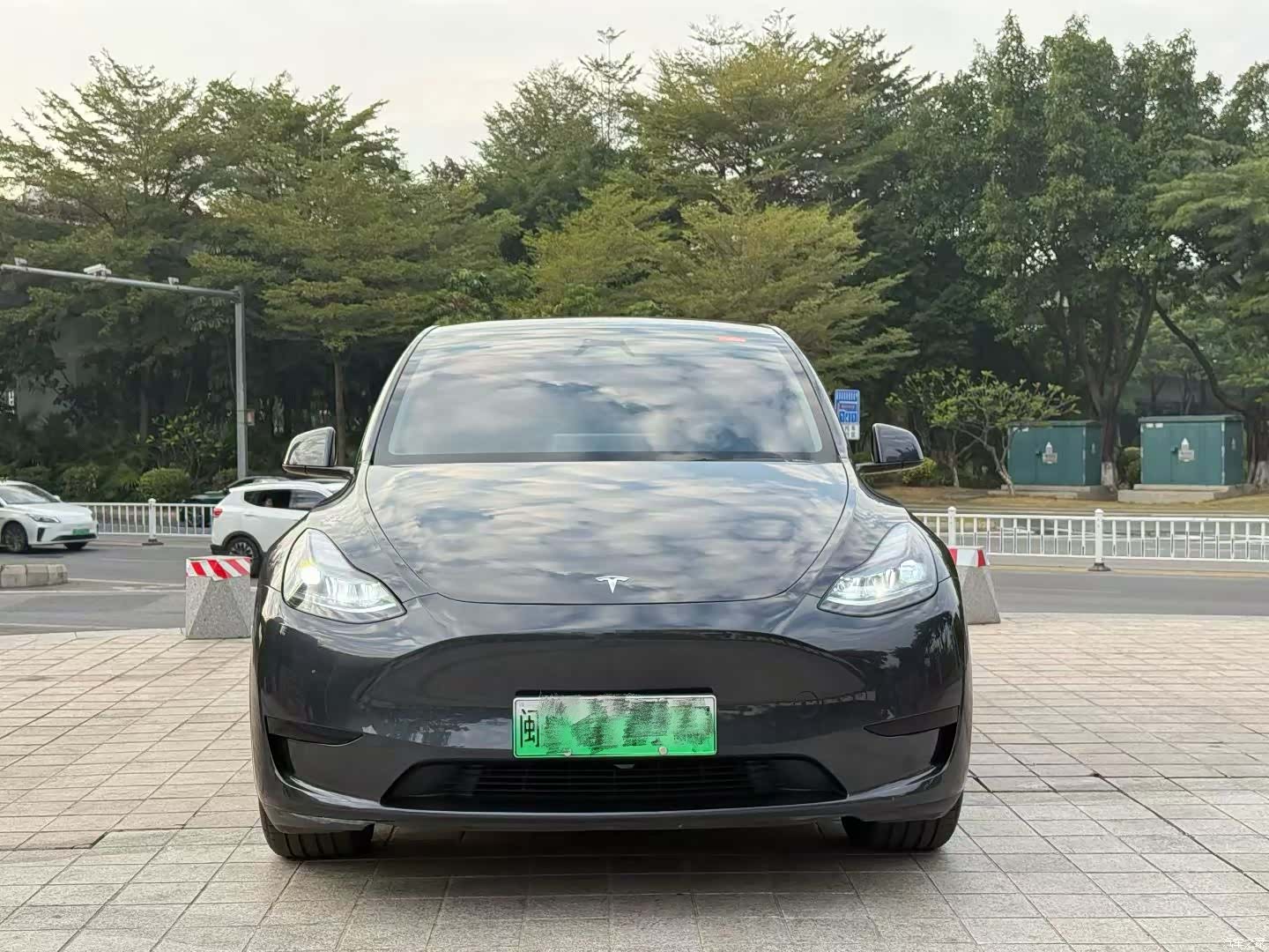 Tesla Model Y, 2024 2