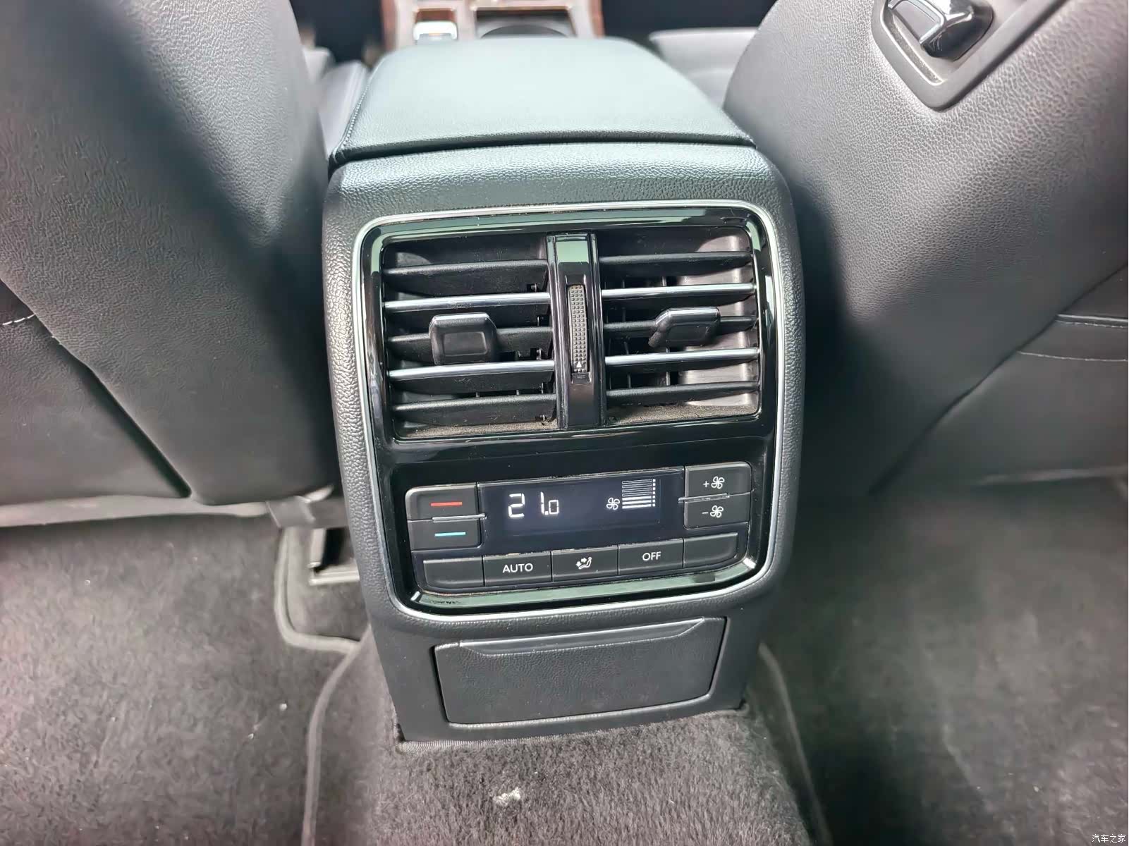Volkswagen Magotan, 2017 11