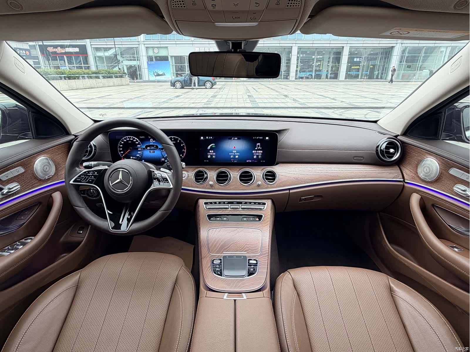 Mercedes-Benz E-Class, 2023 17