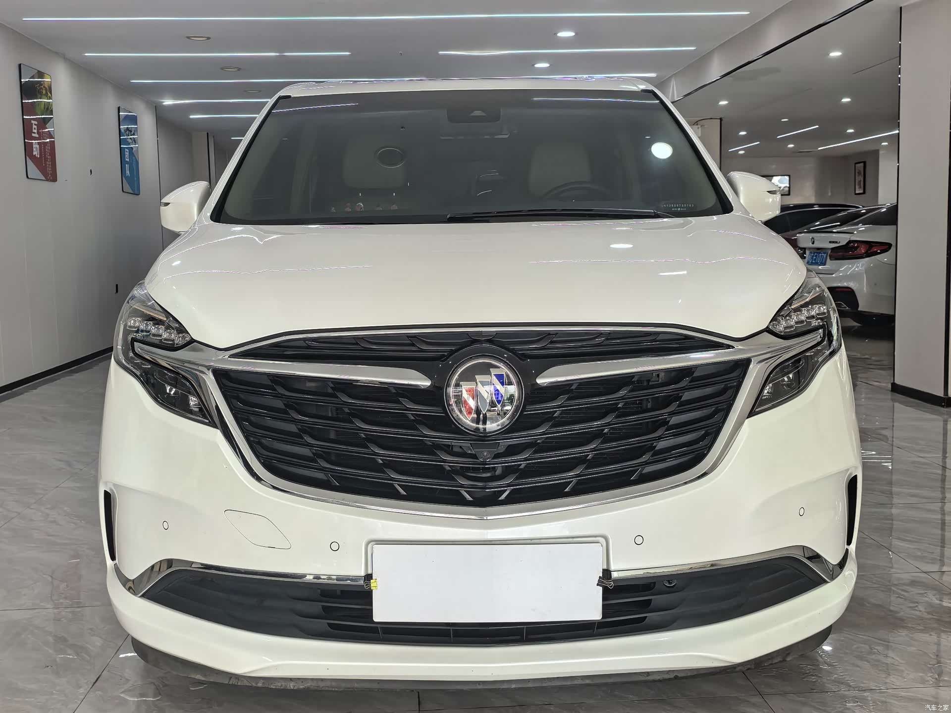 Buick GL8, 2021 2