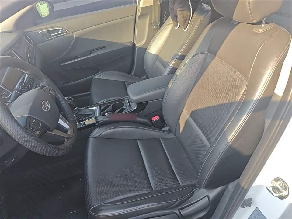 Hyundai Name picture