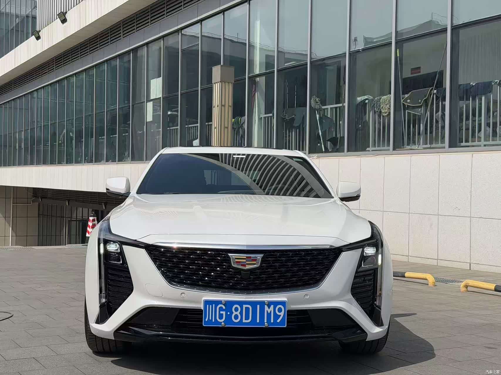 Cadillac CT5, 2025 2