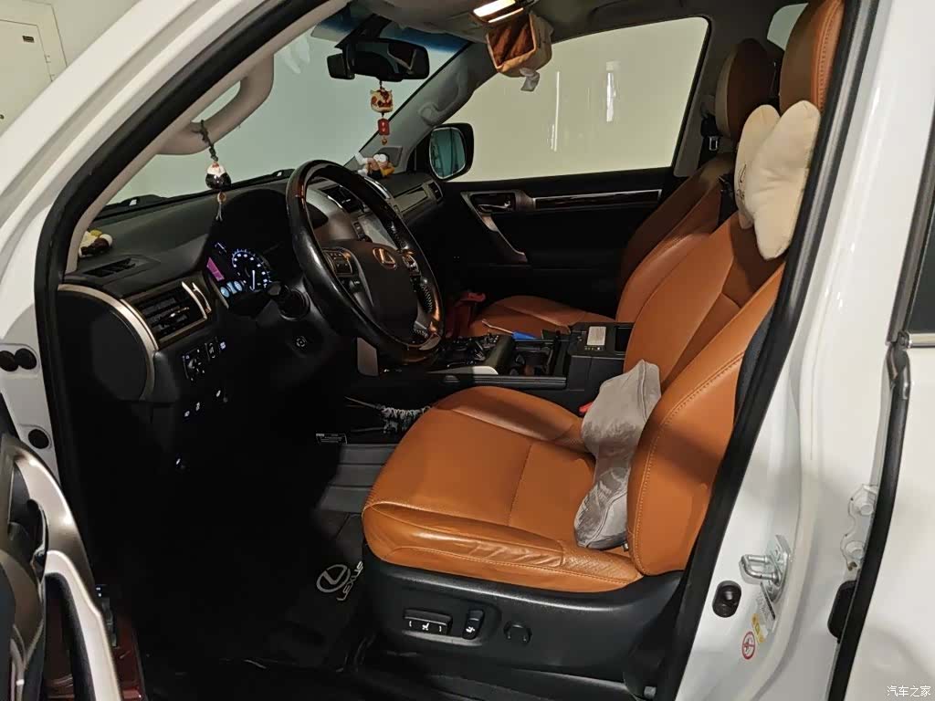 Lexus GX, 2017 16