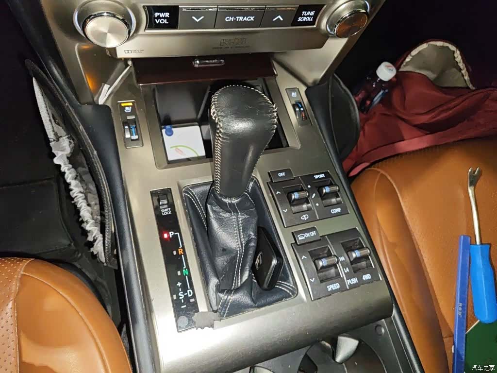 Lexus GX, 2017 15