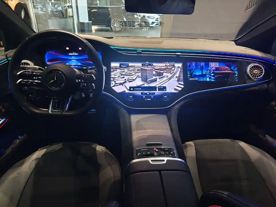 Mercedes-Benz EQE AMG