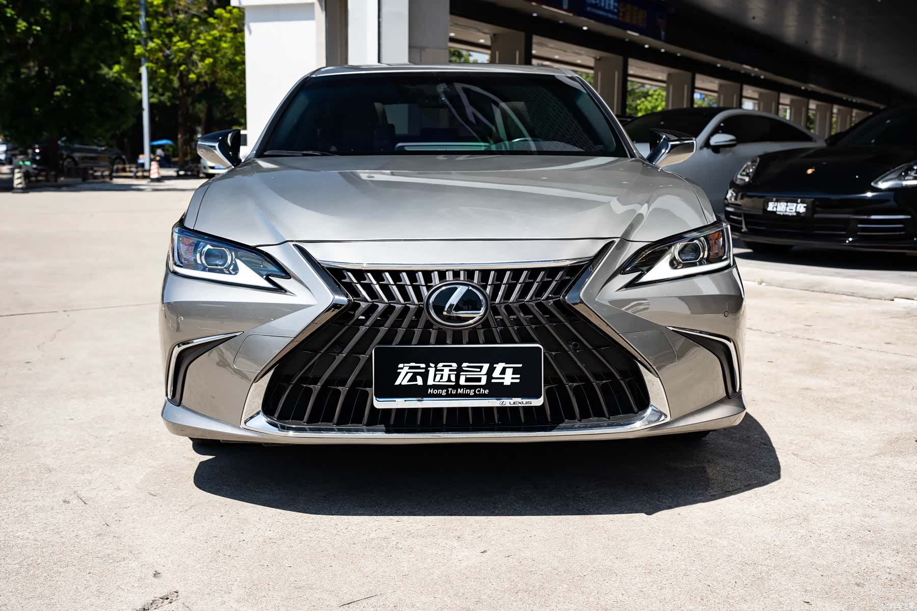 Lexus ES, 2023 2