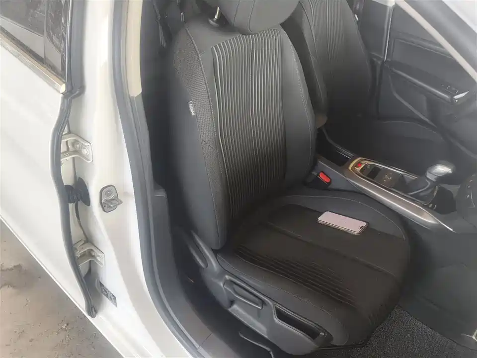 Peugeot 408 Peugeot 408