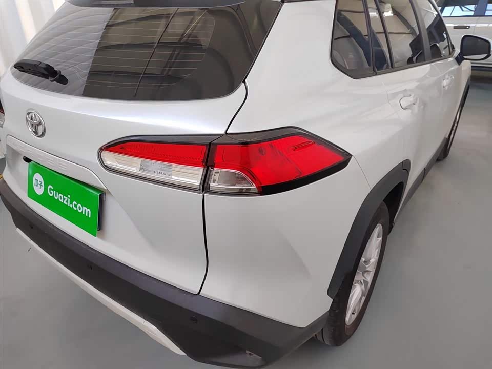 Toyota Corolla Sharp amplifier