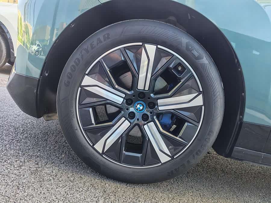 BMW iX 2024, фото 19