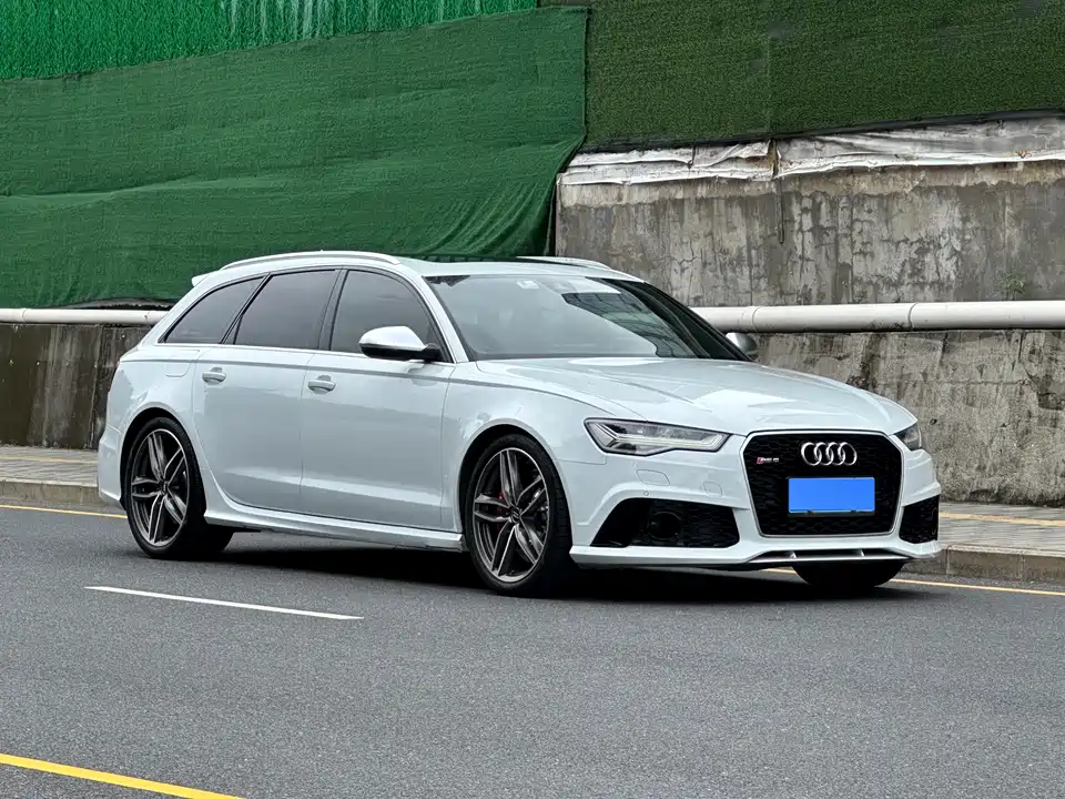 Audi RS 6 Audi RS 6