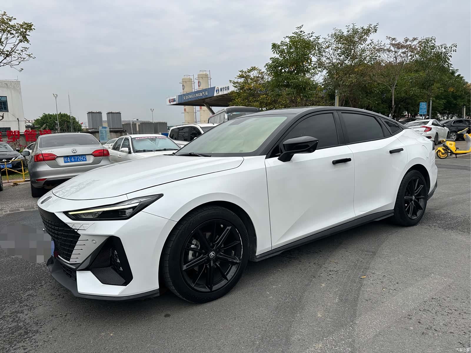 Changan UNI-V, 2023 1