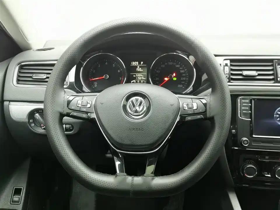 Volkswagen Sagitar Volkswagen Sagitar