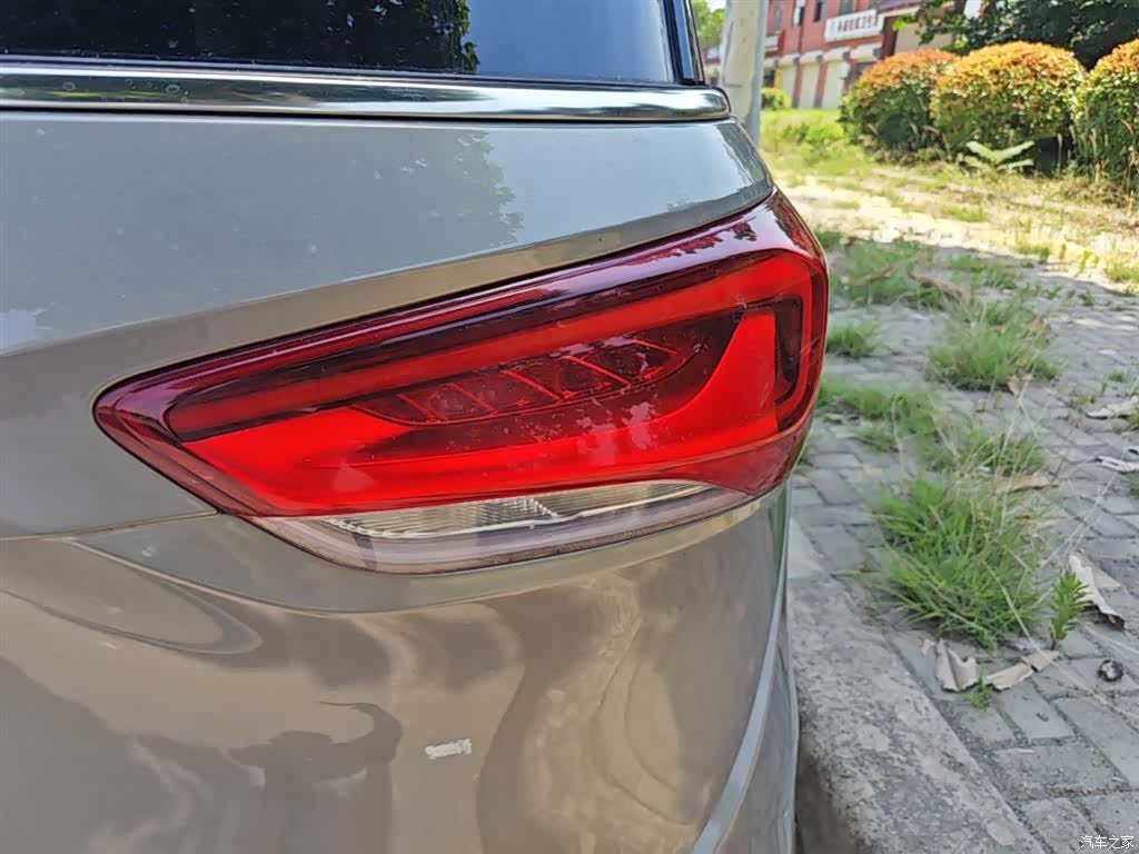Buick GL6, 2019 8