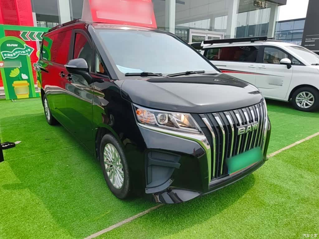 BAIC M7, 2023 4