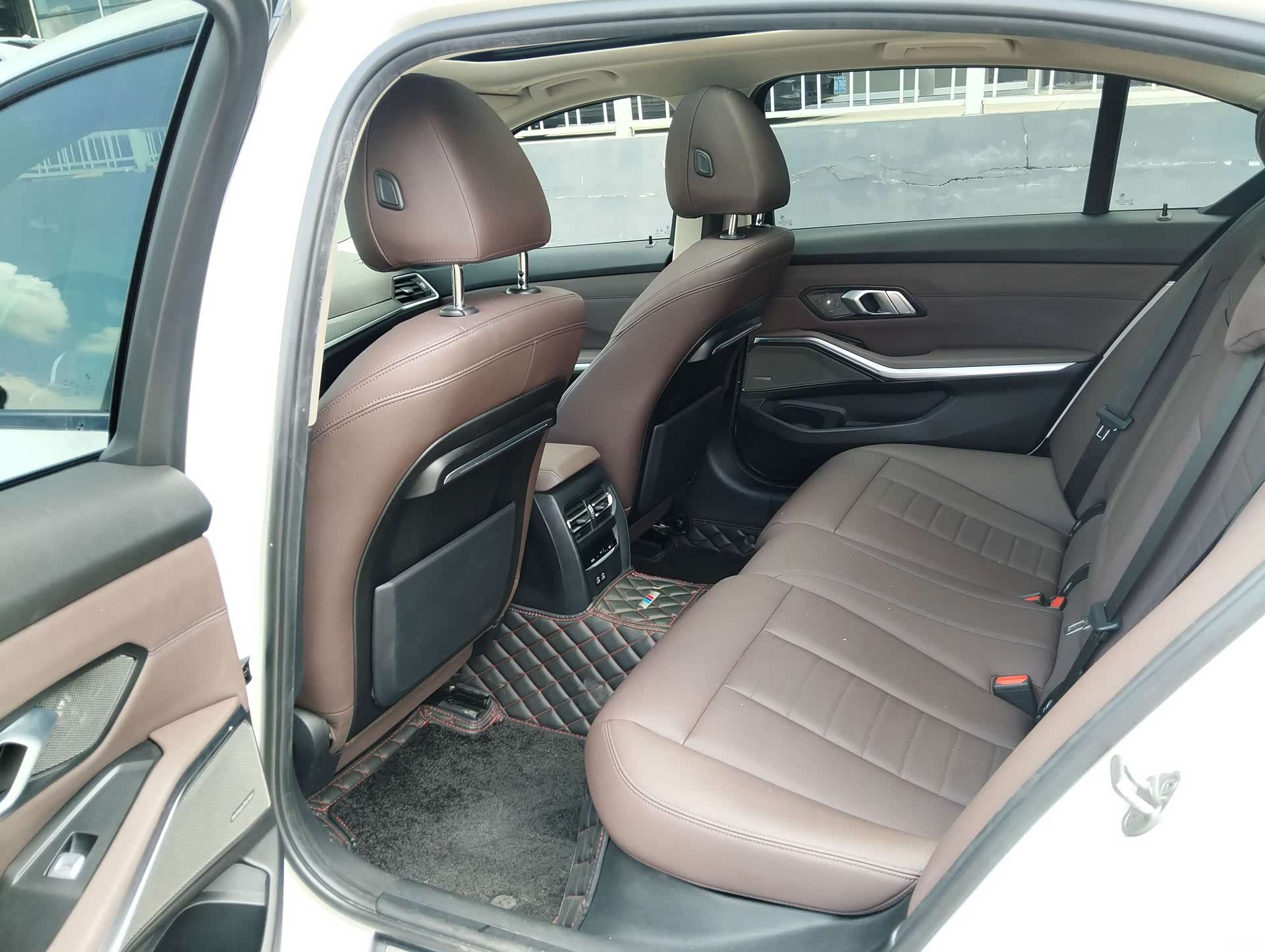 BMW 3 Series, 2021 14
