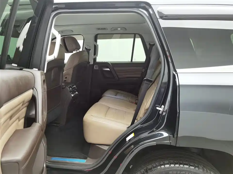Beijing BJ60