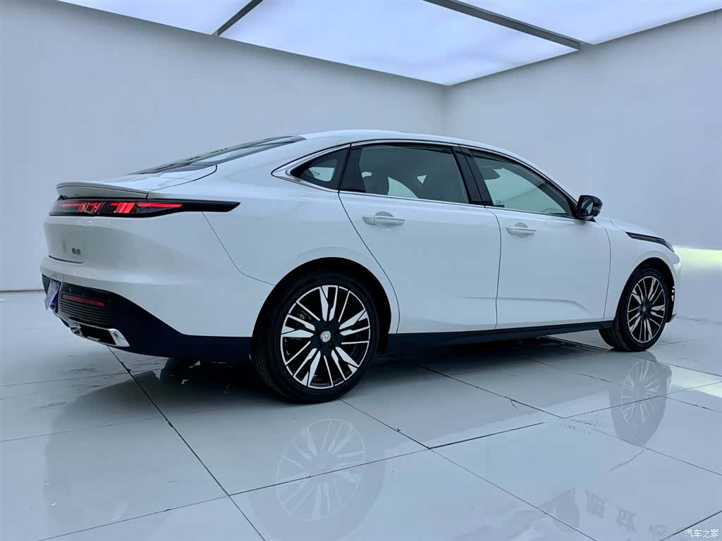 Changan Eado, 2025 6