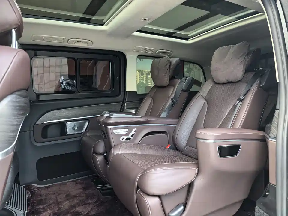 Mercedes-Benz V-class Mercedes-Benz V-class