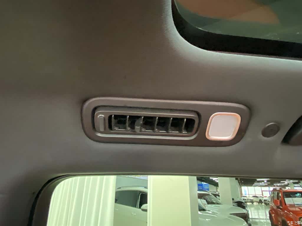 Li Auto L8, 2023 25