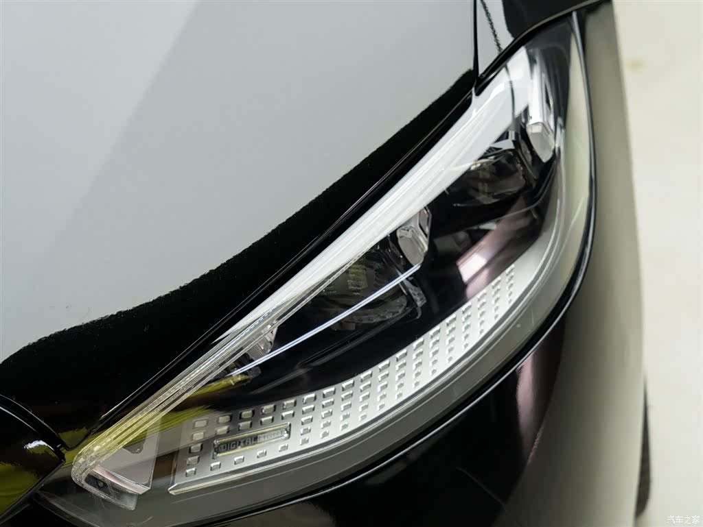 Maybach S-Class, 2024 4