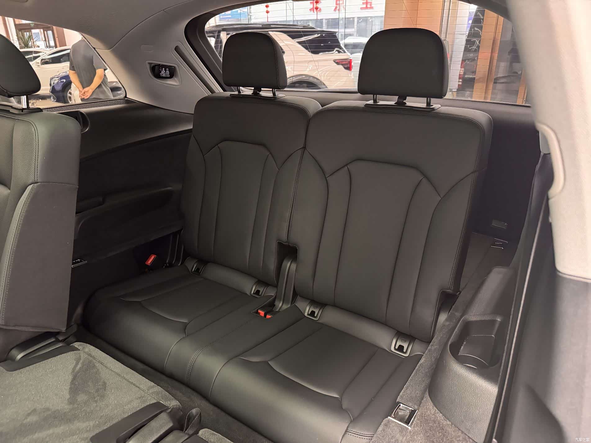 Audi Q7, 2021 9