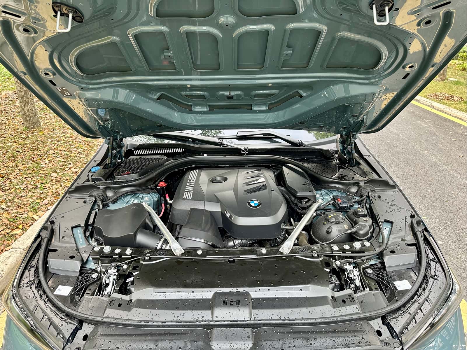 BMW 5 Series, 2025 24