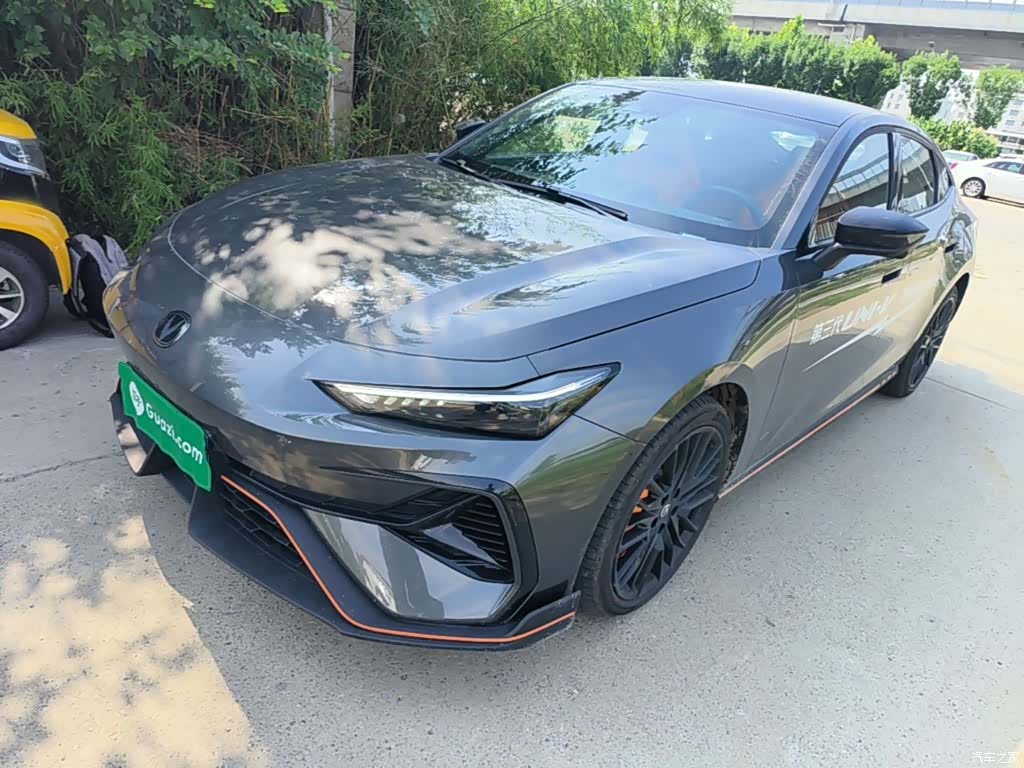 Changan UNI-V, 2025 2