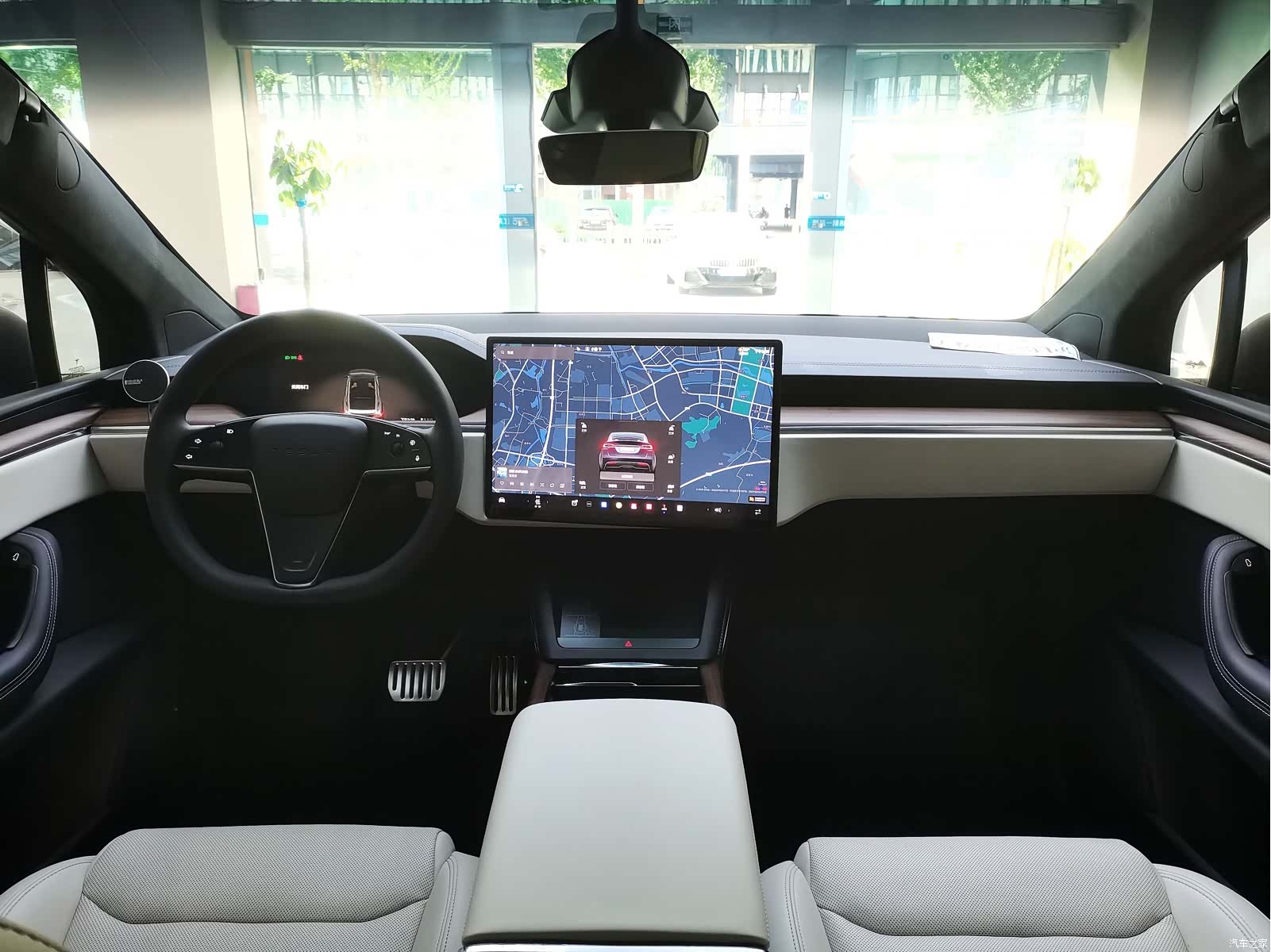 Tesla Model X, 2023 13
