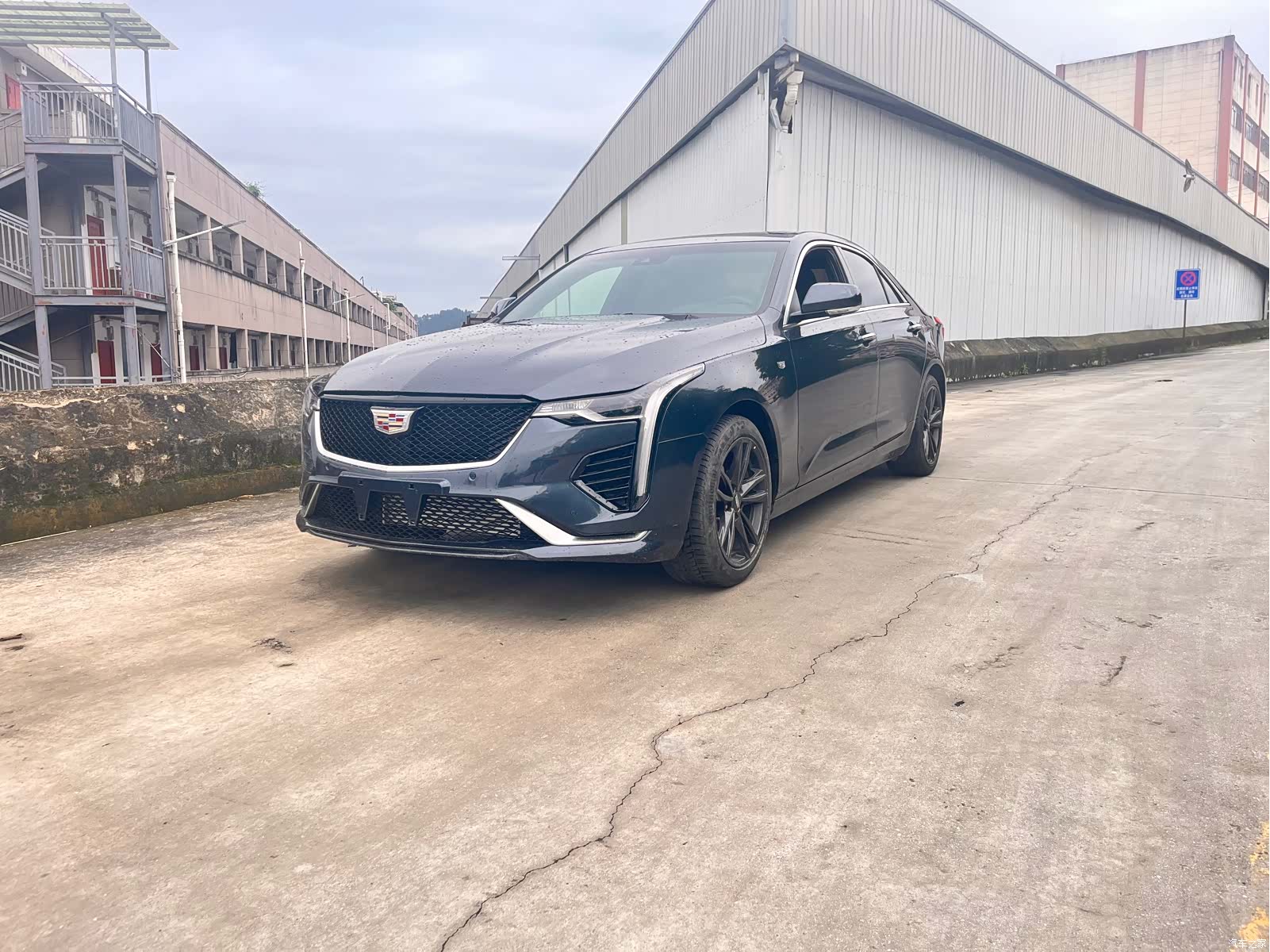 Cadillac CT4, 2021 3