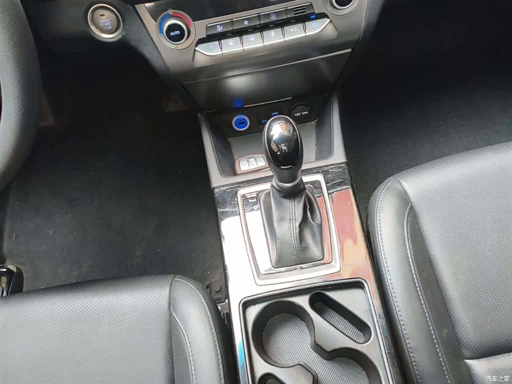 Hyundai GLS, 2017 14
