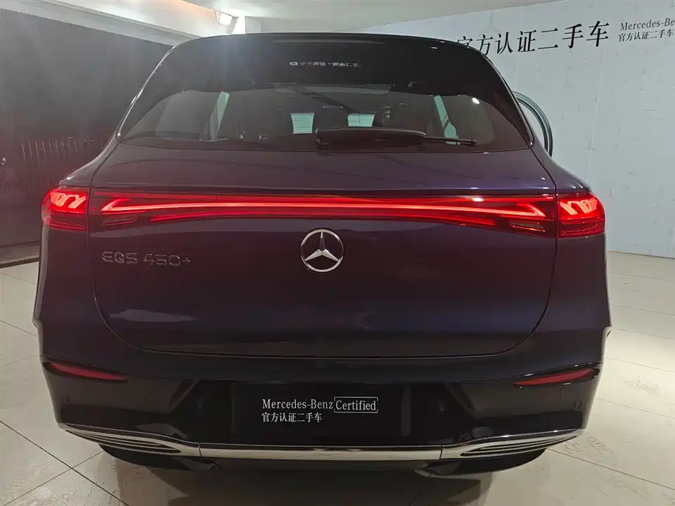 Mercedes-Benz EQS SUV