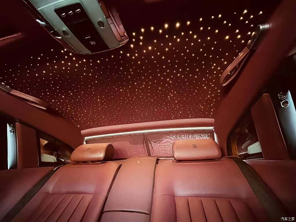 Rolls-Royce Phantom, 2010 9
