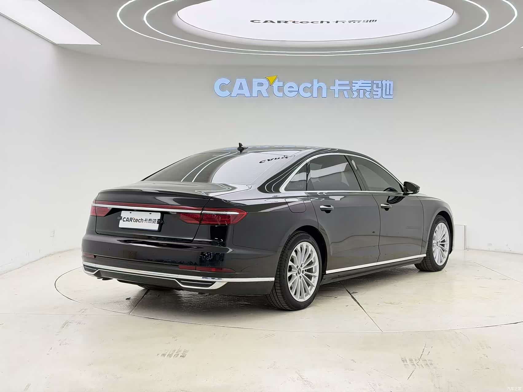 Audi A8L, 2022 7