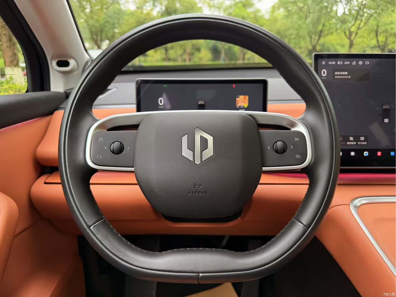 Leapmotor C16, 2025 15