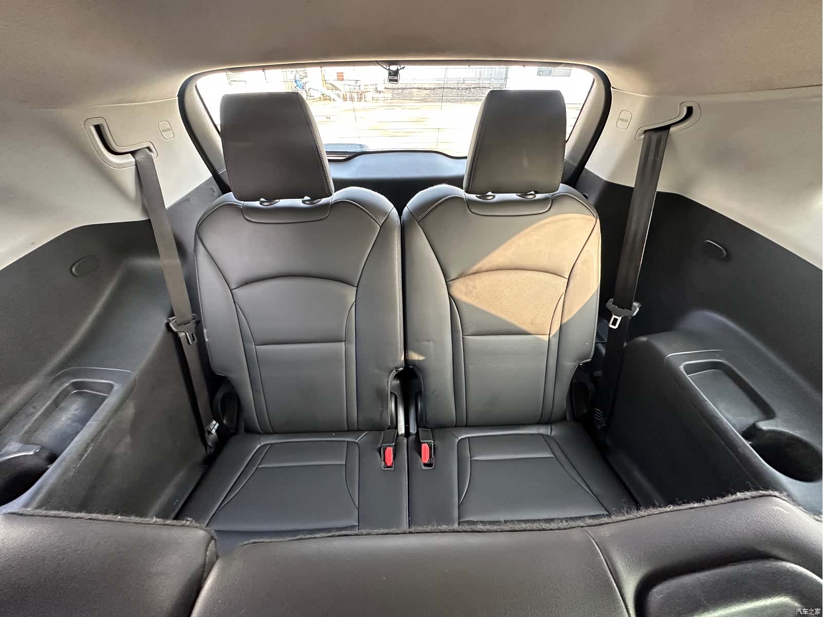 Buick Enclave, 2020 9