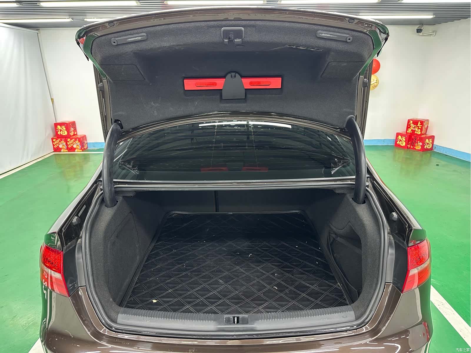 Audi A4L, 2016 22