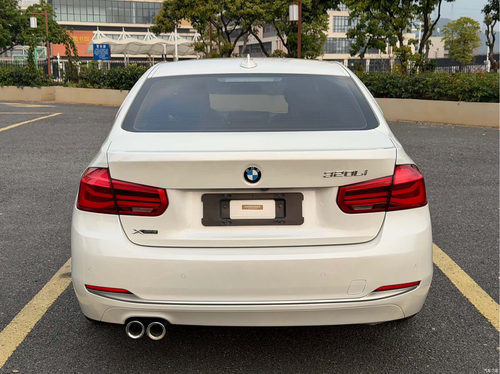BMW 3 Series, 2018 7