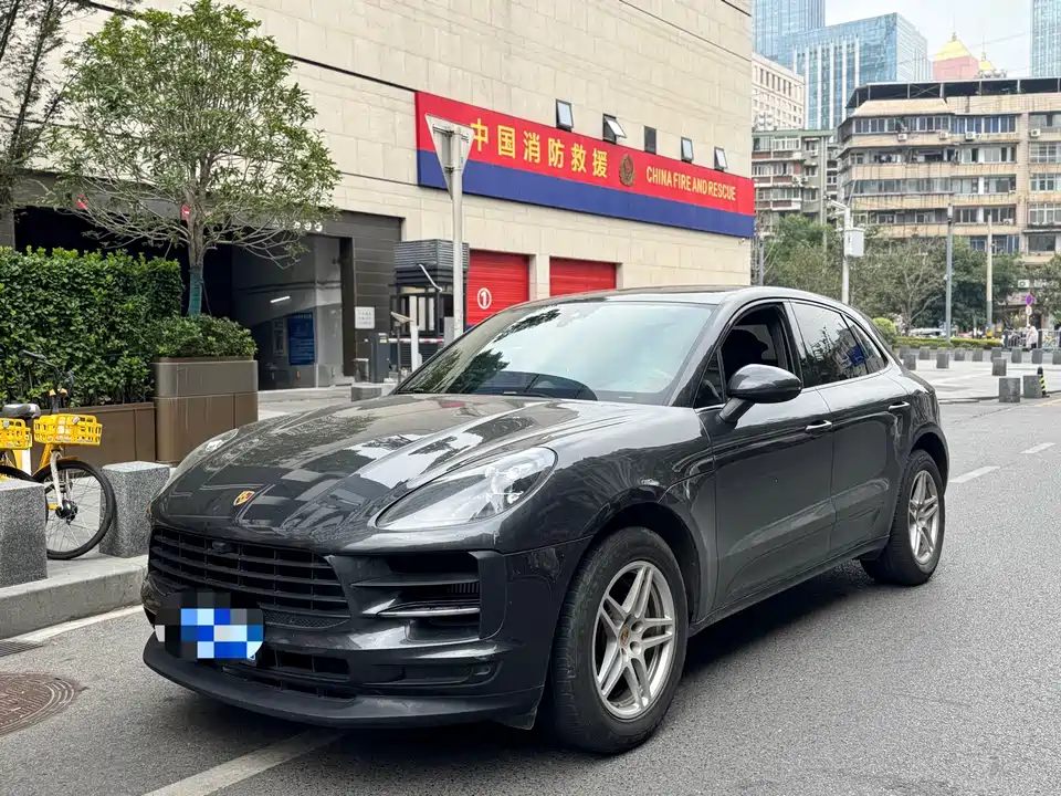 Porsche Macan