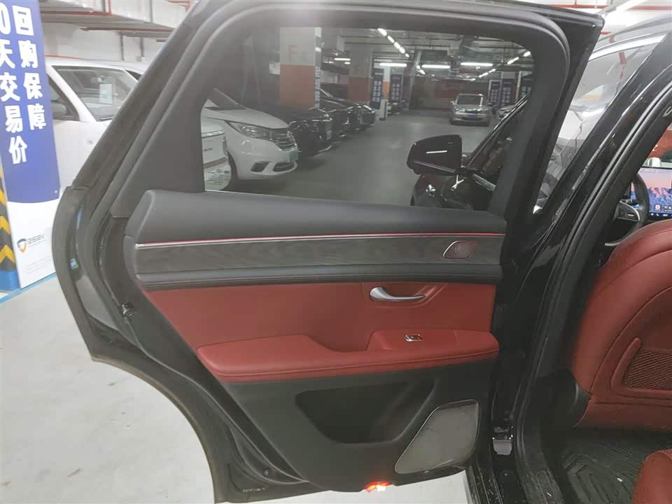 HarmonyOS Ask the world M5