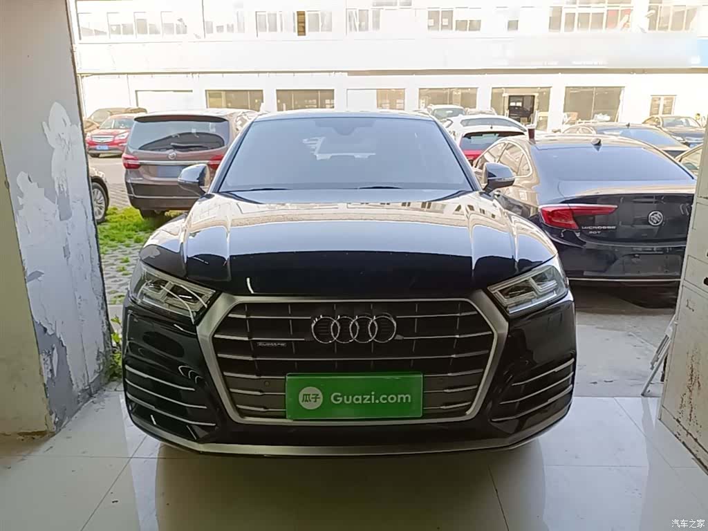 Audi Q5L, 2021 3