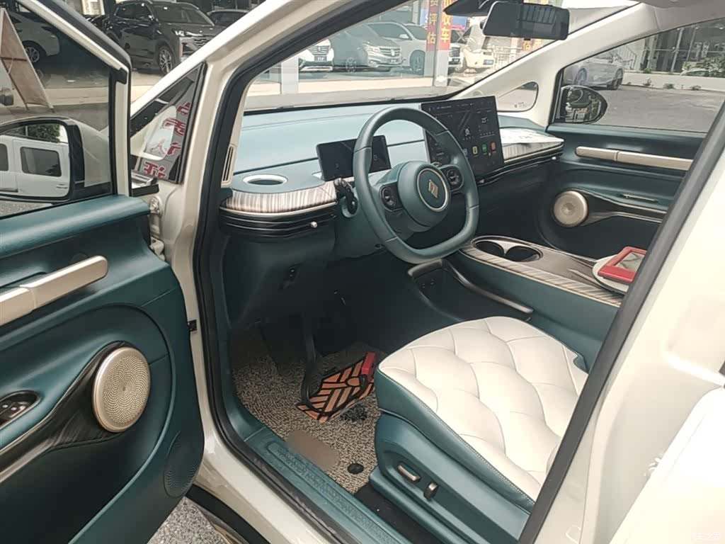 Wuling 460, 2024 16