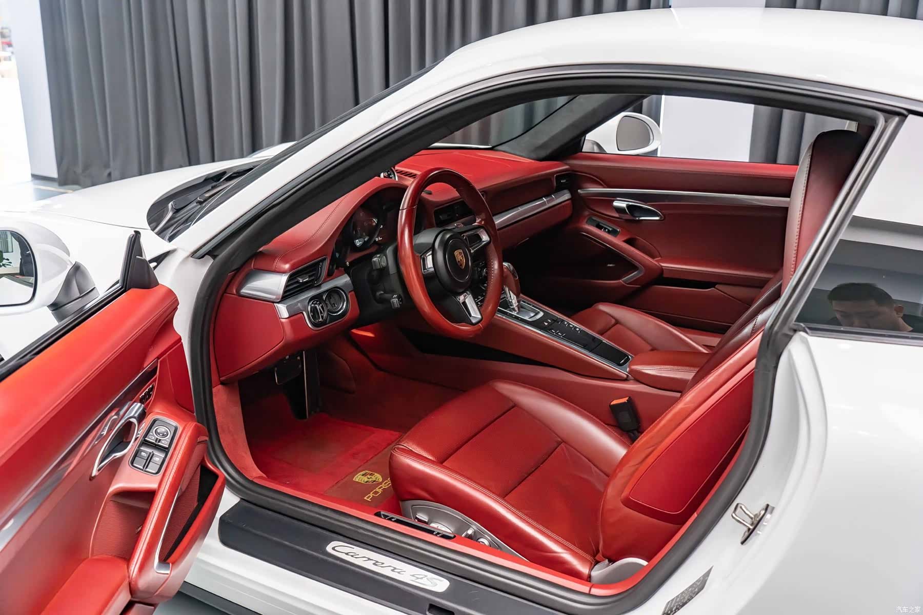 Porsche 911, 2017 9