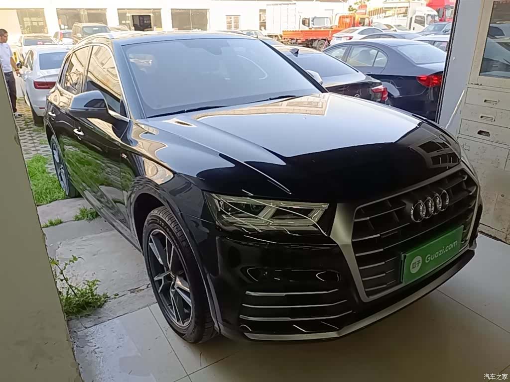 Audi Q5L, 2021 4