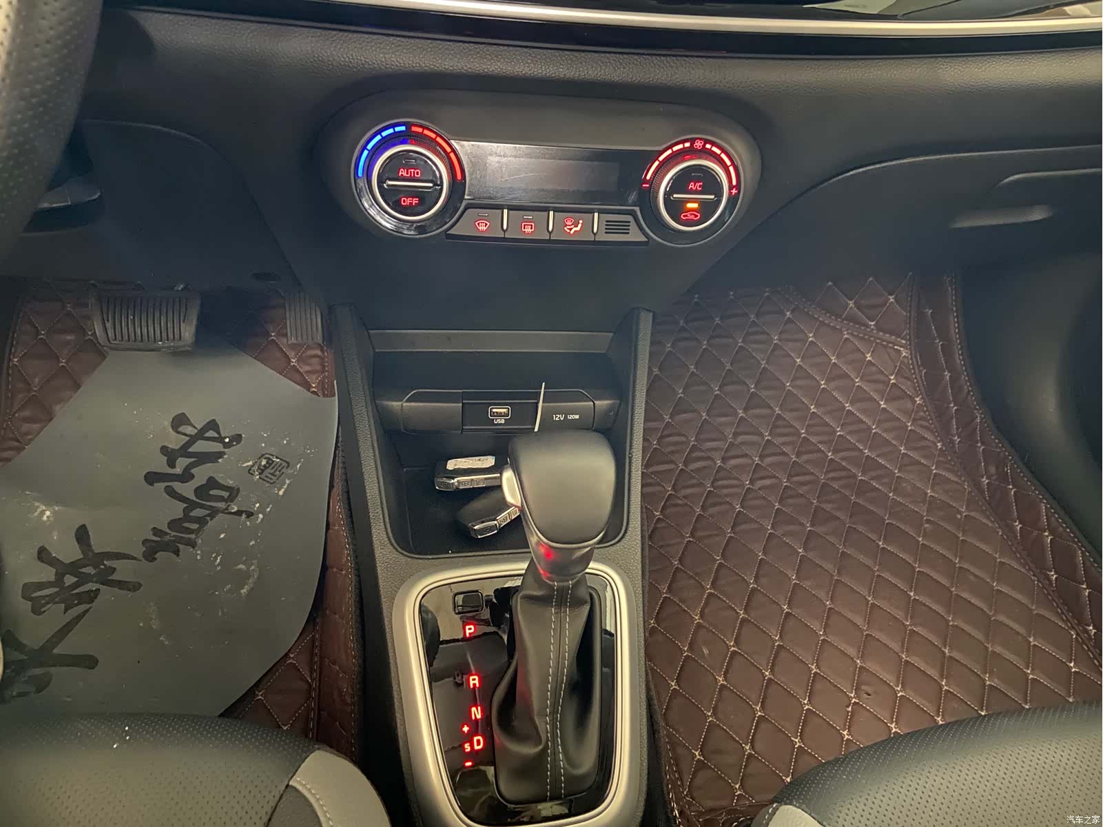 Kia KX1, 2022 22