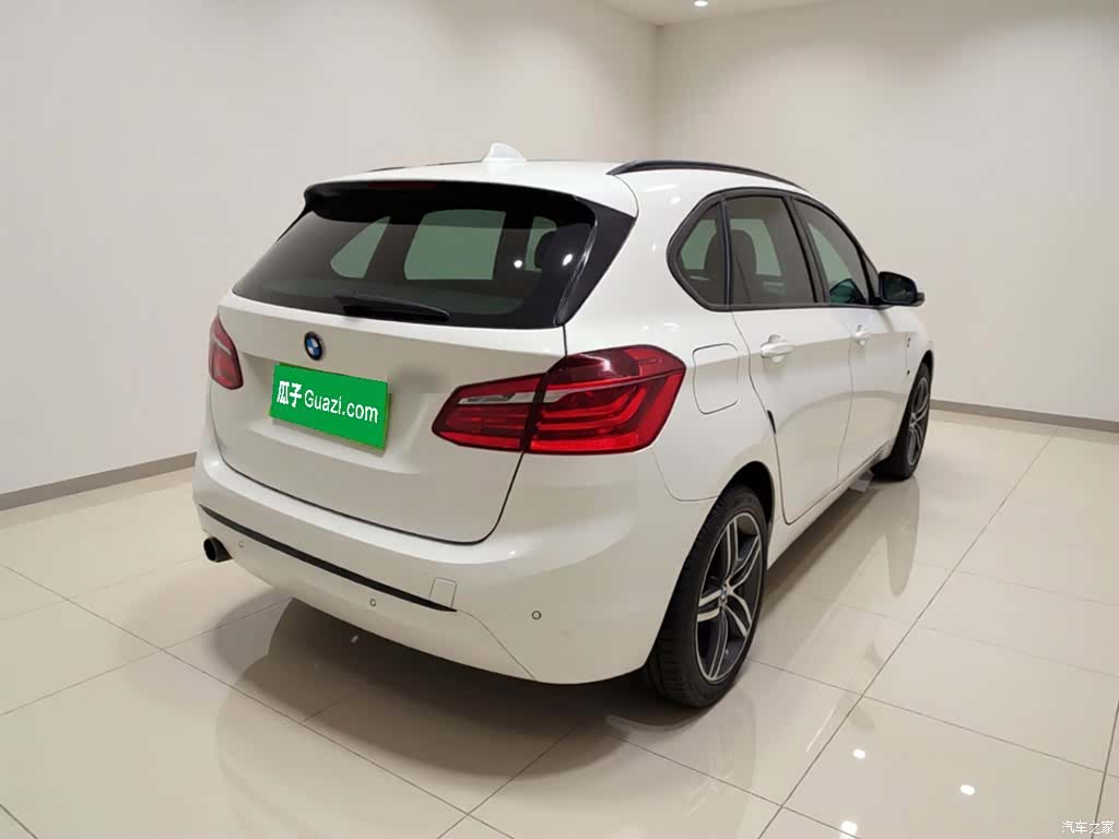 BMW 2 Series, 2017 все фото