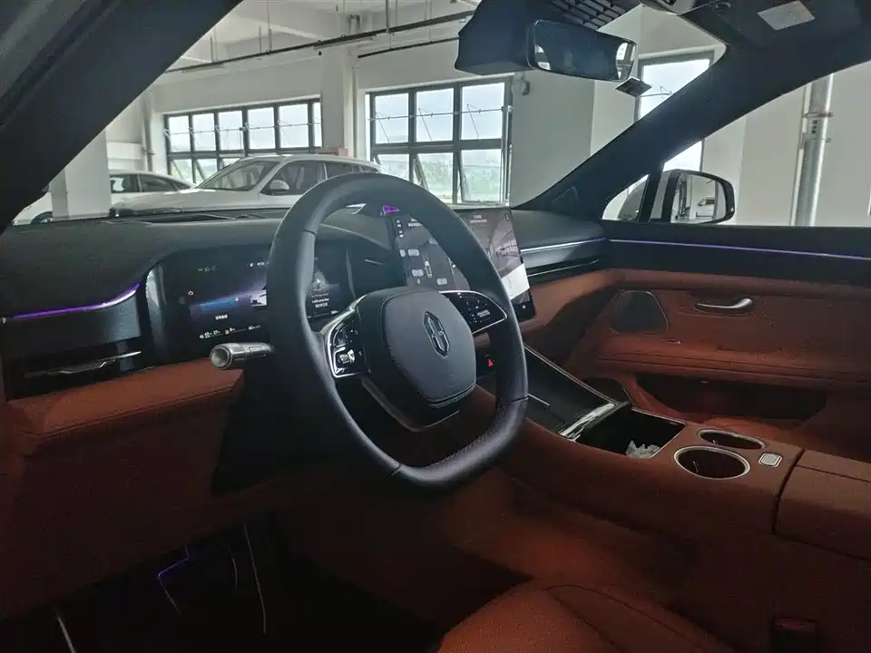 HarmonyOS Ask the world M5
