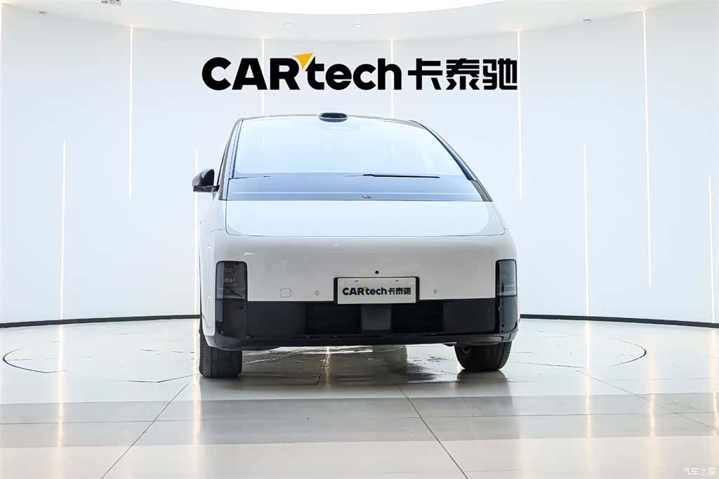 Li Auto MEGA, 2025 все фото