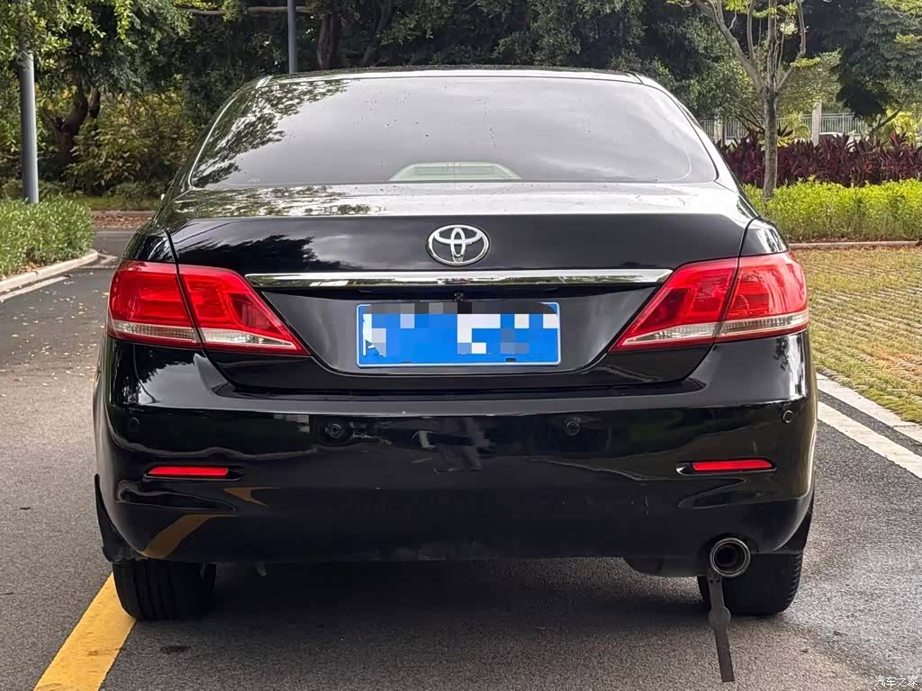 Toyota Camry, 2011 8